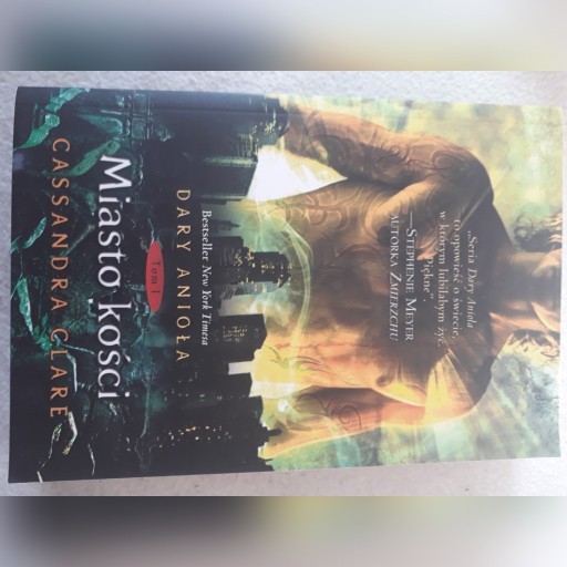 Zdjęcie oferty: Dary anioła : Miasto Kości - Cassandra Clare