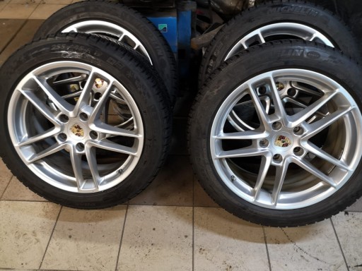 Zdjęcie oferty: Zestaw felg 19 z Porsche Panamera 