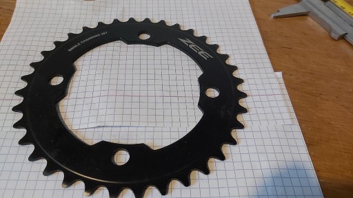 Zdjęcie oferty: Zębatka tarcza Shimano  36T nowa