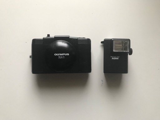 Zdjęcie oferty: Olympus XA1+ Lampa A9M