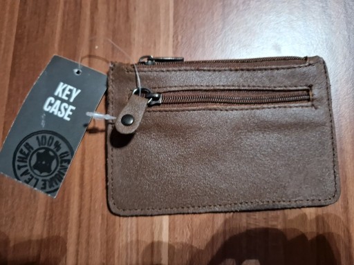 Zdjęcie oferty: ETUI NA KLUCZE KARTY SKÓRZANE