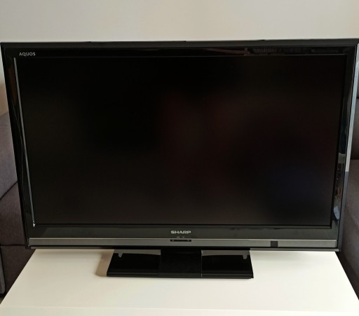 Zdjęcie oferty: Telewizor SHARP Aquos LCD 37 cali