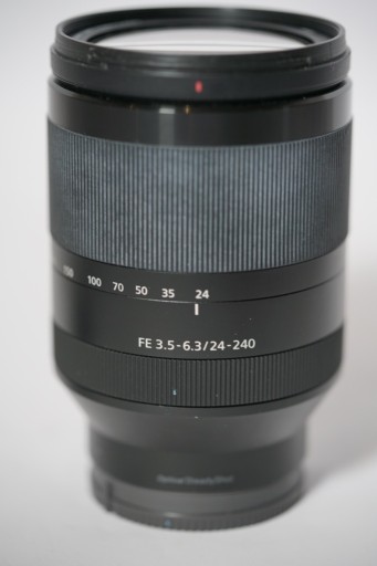 Zdjęcie oferty: Obiektyw SONY FE 85 mm F/1.4 GM - faktura