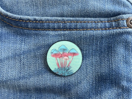 Zdjęcie oferty: Nowa kolorowa broszka pin grzyby grzyb łysiczka 