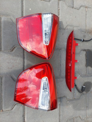 Zdjęcie oferty: Kia Rio III lampa tył prawa lewa 