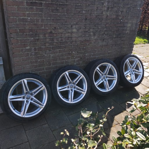 Zdjęcie oferty: Koła felgi Audi 8W0601025DE A4 S4 A5 S5 A6 S6 A8 