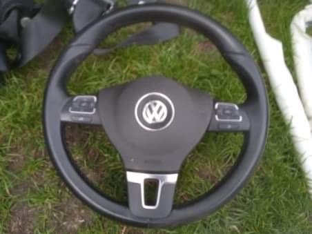 Zdjęcie oferty: Kierownica wielofunkcyjna Volkswagen VW