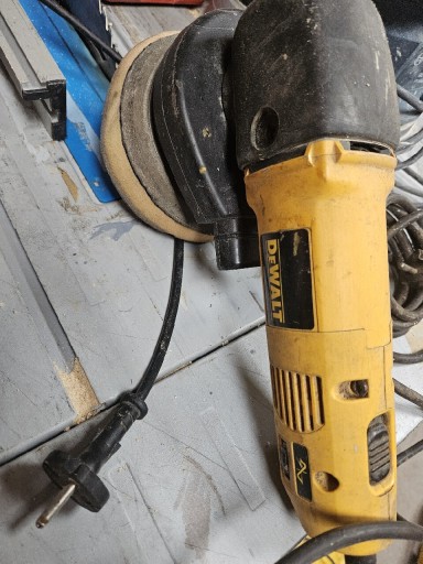 Zdjęcie oferty: Szlifierka polerka dewalt dw443 