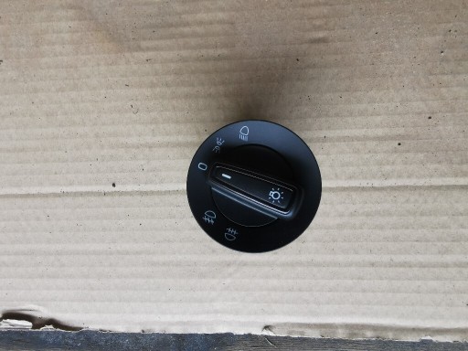 Zdjęcie oferty: Włącznik przełącznik świateł VW Skoda Seat 