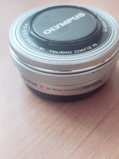 Zdjęcie oferty: Olympus M.ZUIKO DIGITAL 14-42m 3.5-5.6 EZ Srebrny