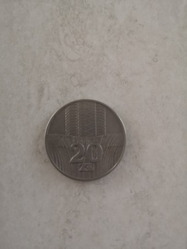 Zdjęcie oferty: Moneta 20 zł. Wieżowiec 