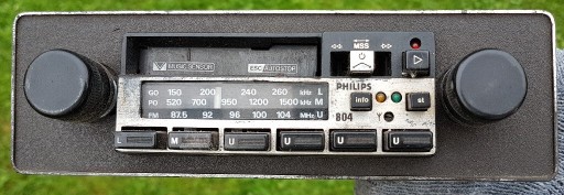 Zdjęcie oferty: Radio samochodowe Philips zabytkowe