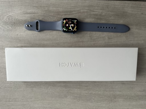 Zdjęcie oferty: Apple Watch series 7 41mm