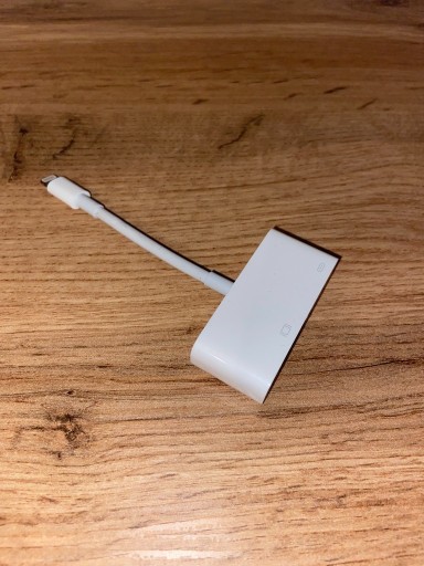 Zdjęcie oferty: Oryginalna przejściówka Lightning - VGA / iPhone