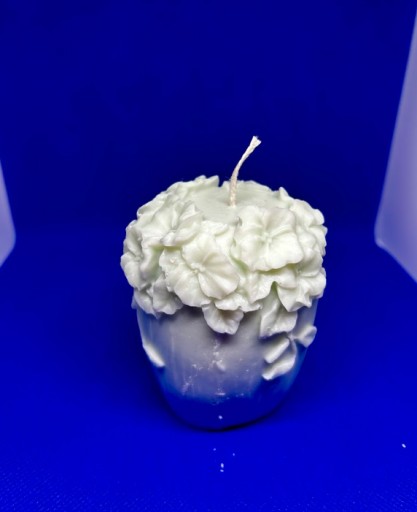 Zdjęcie oferty: świece sojowe handmade - wazon z kwiatem