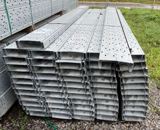 Zdjęcie oferty: Koryto kablowe 200 x 60 mm długość 3 mb gr 2 mm perforowany