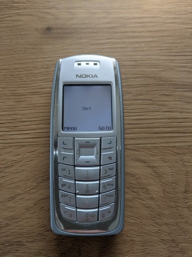 Zdjęcie oferty: Nokia 3120 - z oryginalną baterią, super stan