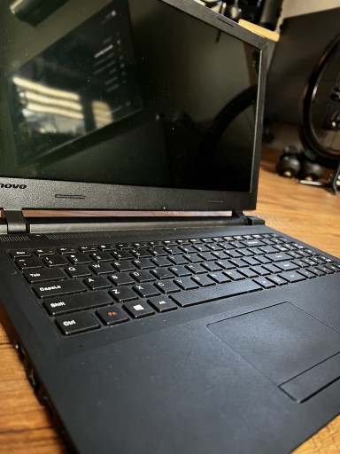 Zdjęcie oferty: Laptop Lenovo ideapad 100