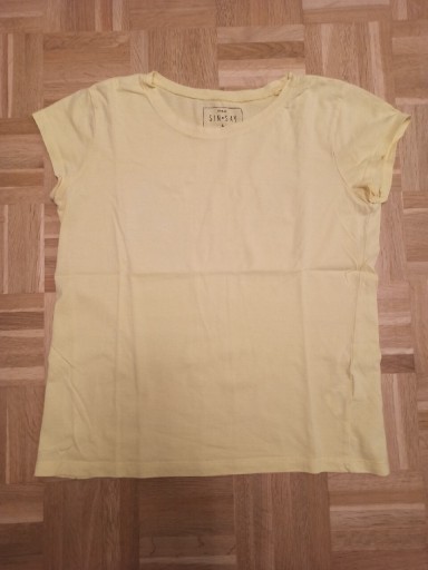 Zdjęcie oferty: Żółta koszulka z krótkim rękawem
