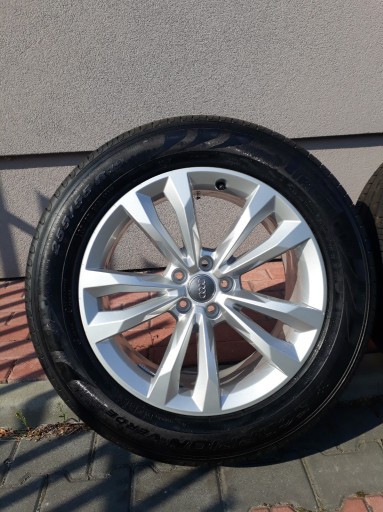 Zdjęcie oferty: Felgi z oponami Audi Q7 19 cali 5x112