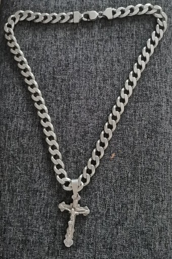 Zdjęcie oferty: Łańcuch srebrny 97 g srebro 925, 55 cm + krzyż