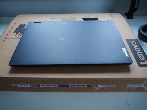 Zdjęcie oferty: Lapotop Lenovo IdeaPad C340-14 i3-8145U/4GB/128 