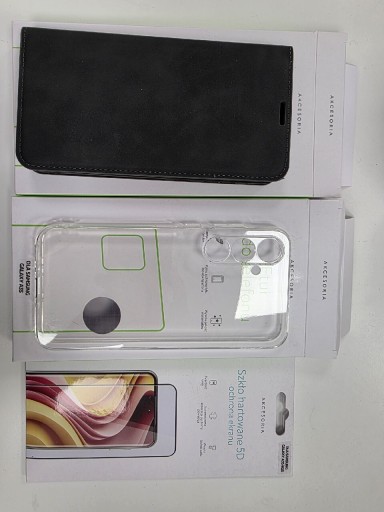 Zdjęcie oferty: Zestaw akcesoriów Samsung Galaxy A35  : futerał zamykany, etui, szkło 5D