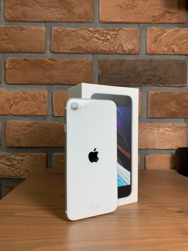 Zdjęcie oferty: iPhone SE (2. generacji) 128 GB biały