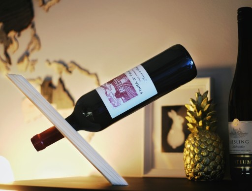 Zdjęcie oferty: Drewniany STOJAK Na Wino Z Własnym Wzorem Grafiką!