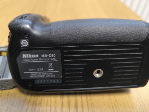 Zdjęcie oferty: Batery pack dla Nikon MB-D80