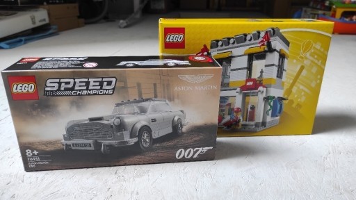 Zdjęcie oferty: LEGO 40305 + LEGO Speed 76911 (mozliwy odbior WRO)