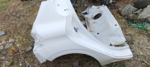 Zdjęcie oferty: Peugeot 208 błotnik ćwiartka prawy tył biała