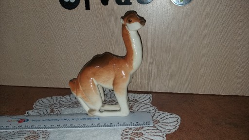 Zdjęcie oferty: figurka lama wielbłąd lomonosow