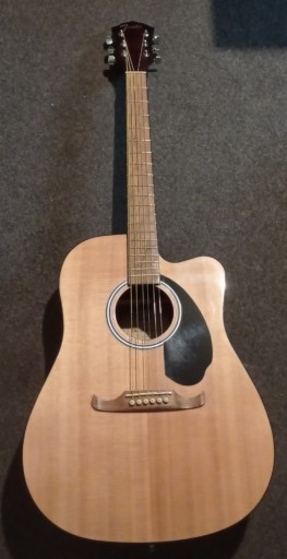 Zdjęcie oferty: Gitara elektroakustyczna Fender FA-125CE+pokrowiec