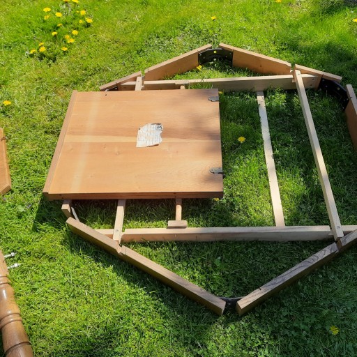 Zdjęcie oferty: Stół z drewna dębowego o sześciu nogach