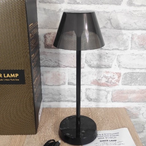 Zdjęcie oferty: Diner Lamp - WD Lifestyle czarna lampka z Włoch