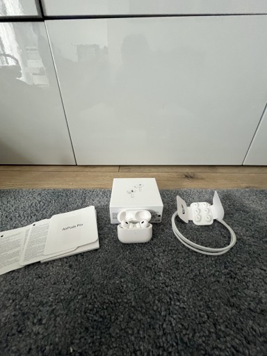 Zdjęcie oferty: Słuchawki air pods pro Apple 2 na gwarancji