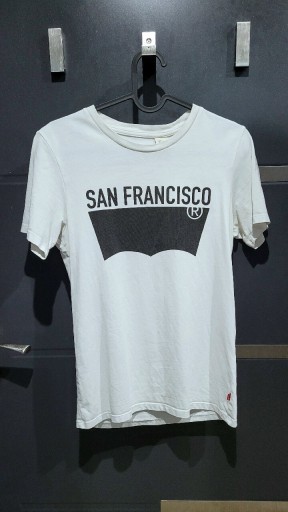 Zdjęcie oferty: Koszulka T-Shirt Levis San Fransisco Rozmiar XXS
