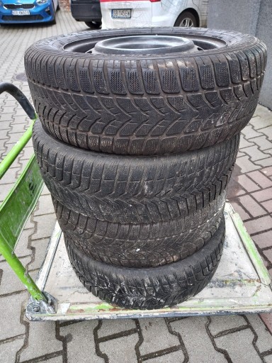 Zdjęcie oferty: Dunlop opony z felgami 2012r