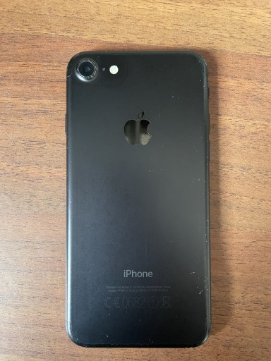 Zdjęcie oferty: iPhone 7 Zablokowany