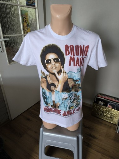 Zdjęcie oferty: Bruno Mars The Moonshine Jungle Tour 2013-14 official t-shirt S unisex 