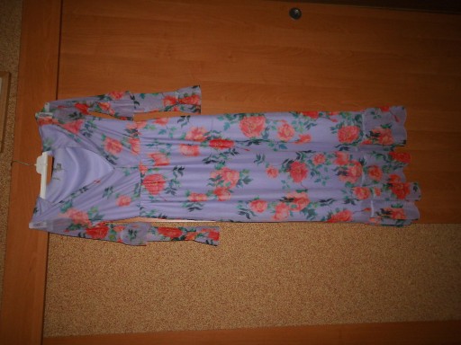 Zdjęcie oferty: nowa fioletowa w kwiaty sukienka asoss r 36