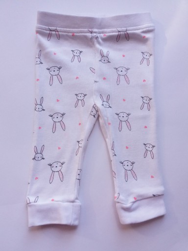 Zdjęcie oferty: Spodnie długie białe w króliczki Cool Club r. 62