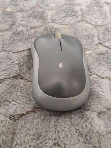 Zdjęcie oferty: Mysz bezprzewodowa Logitech M185 
