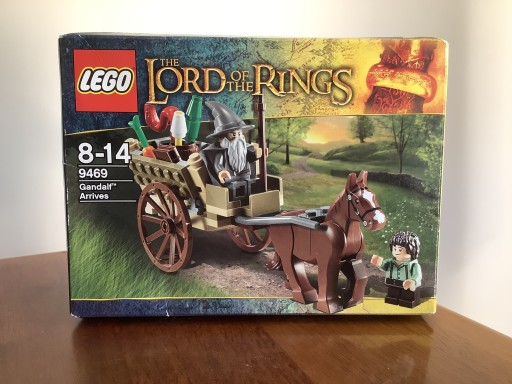 Zdjęcie oferty: LEGO 9469 Lord of the Rings - Przybycie Gandalfa