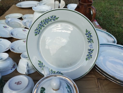 Zdjęcie oferty: Porcelana filiżanka dzbanek serwis waza zestaw