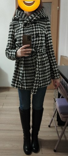 Zdjęcie oferty: Płaszczyk w pepitkę