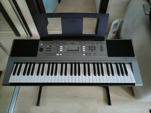 Zdjęcie oferty: Keyboard Yamaha PSR - E353 + stojak