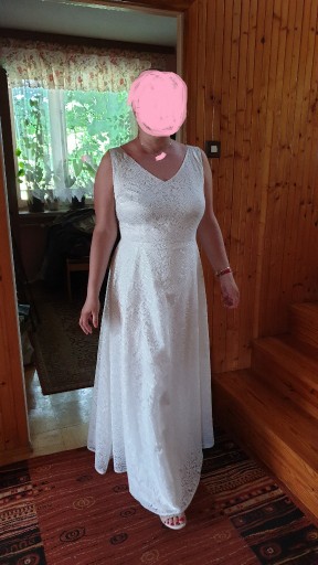 Zdjęcie oferty: Koronkowa suknia ślubna rozmiar 44