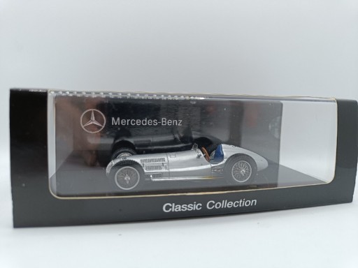 Zdjęcie oferty: Spark Mercedes-Benz W154 1938 1:43 